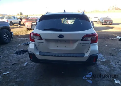 2019 Subaru Outback Touring z USA, uszkodzony, nr VIN 4S4BSETC6K3265203